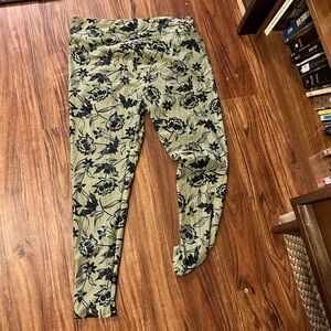 Lularoe Halloween Bat leggings SOLD